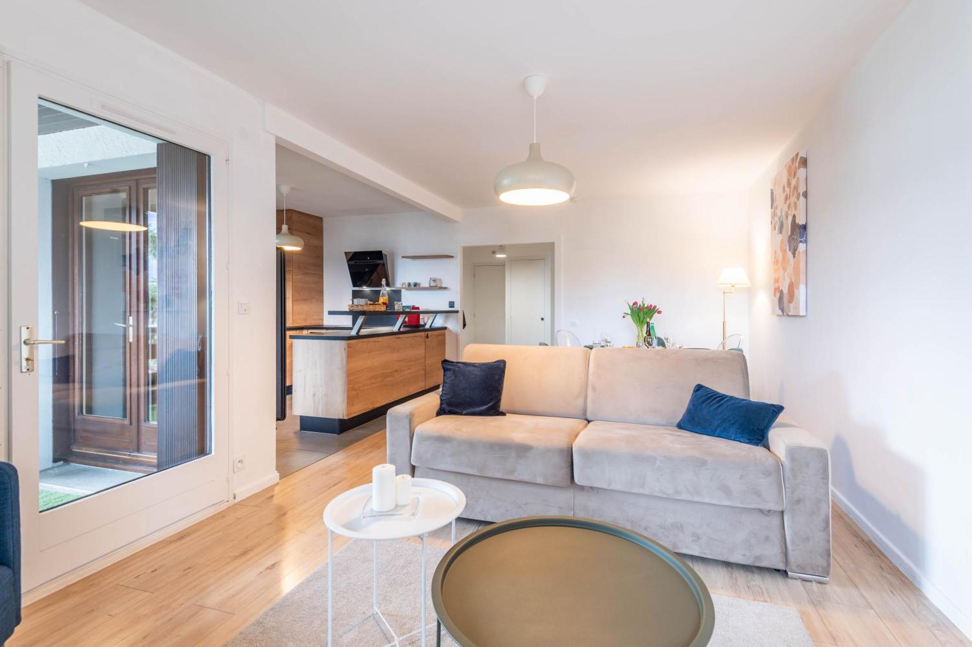 Bel Apt Terrasse A 2 Pas Du Lac Sévrier Exteriér fotografie